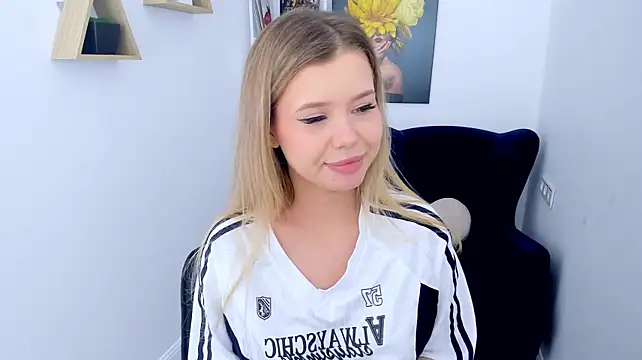 Živý XXX chat FollowLovee