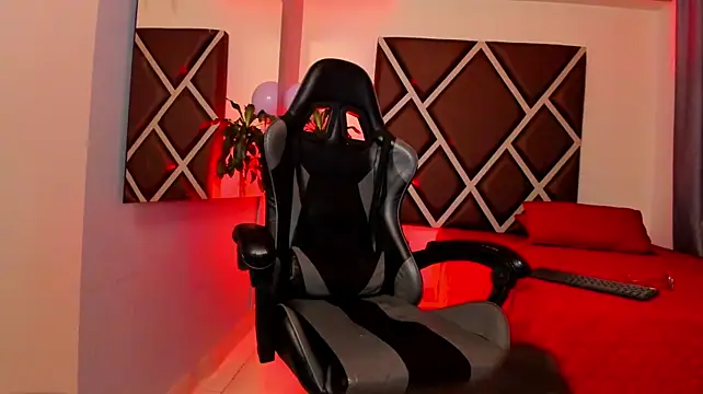 XXX chat uživo modela Axel_Royce