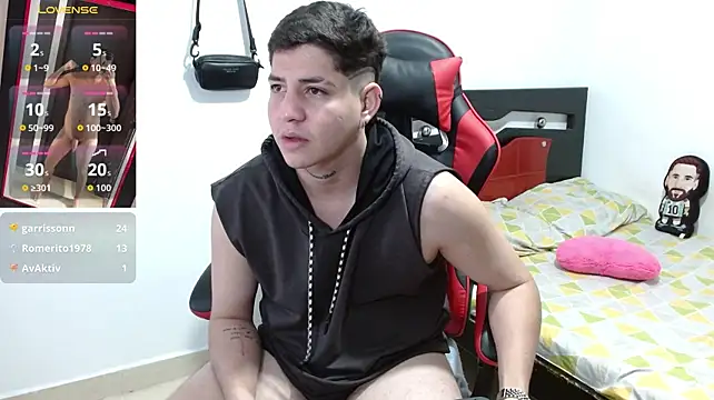 Fozil_Dvice Live XXX Chat