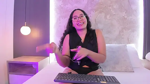 Chatroom XXX en direct de alysson_moon_