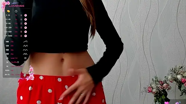 Bella_XO 即時 XXX 聊天