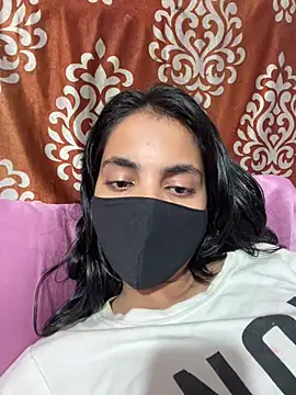 Sandhya_77's Webcam Show