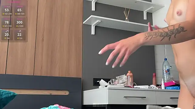 Онлайн чат XXX evy_miu