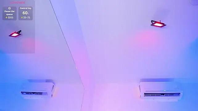 MaxxieRay élő XXX-chatje
