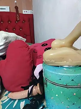camile_milf Adlı Modelin Canlı XXX Sohbeti