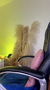 NiickyJones Live XXX-chat