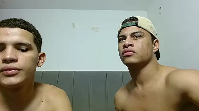 Jose_And_Daniel Live XXX Chat