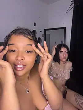 mitschellfox21's Live XXX Chat