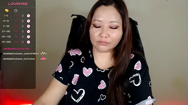 LisaAsianFlower's Live XXX Chat