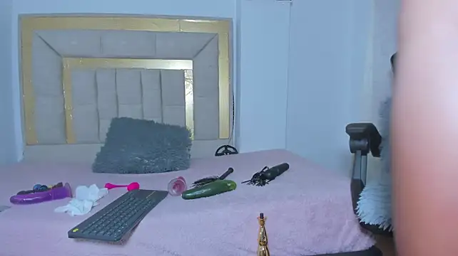 Chatroom XXX en direct de Sharonxt
