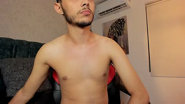 Czat XXX na żywo – Alhan_Twink