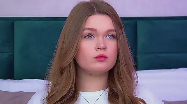 Онлайн чат XXX CrystalLyons