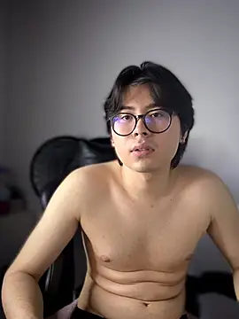 _Tommy_7 – Naživo XXX chat