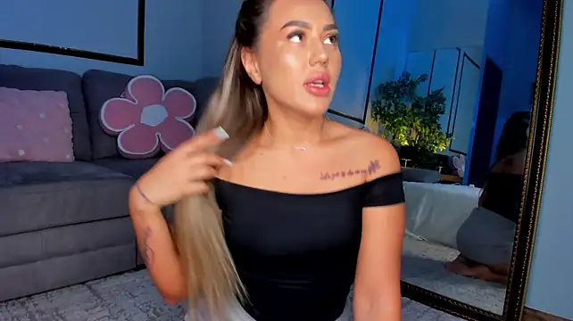 Živý XXX chat BarbieDoll13
