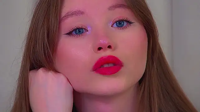 Czat XXX na żywo – KeiraAsti
