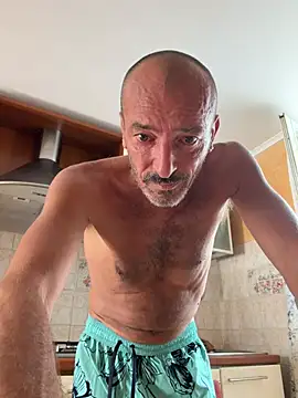 Chat +18 de DEVILMAN66RM ao vivo