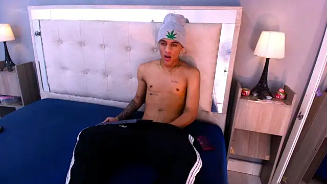 Živý XXX chat _Thiago12
