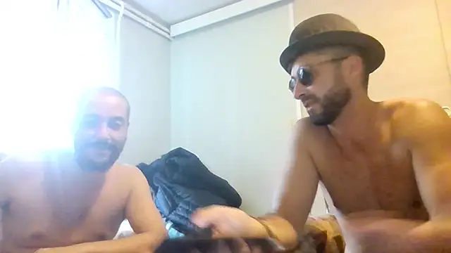 jyl151 élő XXX-chatje