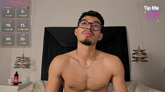 Czat XXX na żywo – Jaxon_Carter