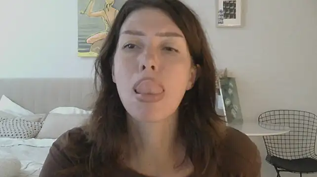 XXX chat uživo modela WhiteQueen888