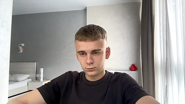 SoloFury Live XXX-Chat