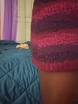 oliviaprettypussy Шоу с уебкамера