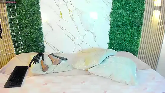 cococumps Adlı Modelin Canlı XXX Sohbeti