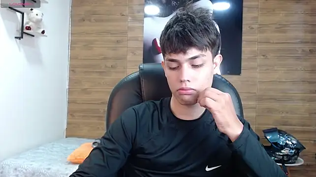ivan_cooper Chat XXX live