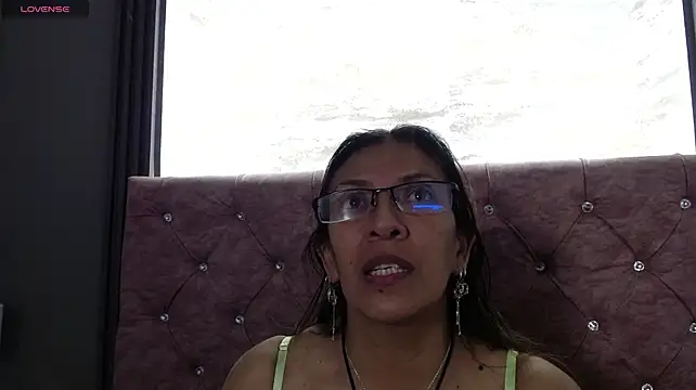 sami29_'s Live XXX Chat