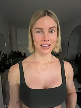 raeparks Chat XXX live