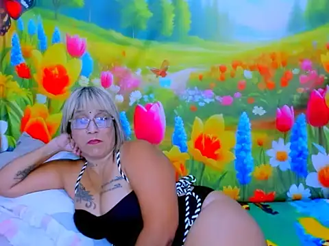 indianroxy Chat XXX in diretta