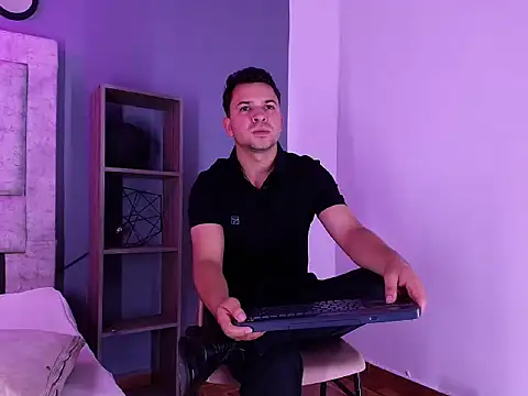 Chat XXX ao vivo de Hey_Noaah