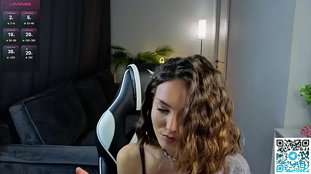 Leslie_Scott Chat XXX in diretta