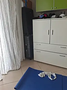Chat XXX Live PEACE_DANCE
