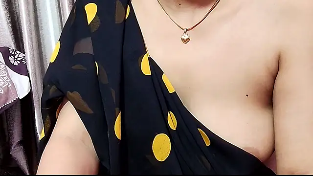 Radhika_4_you Chat XXX in diretta