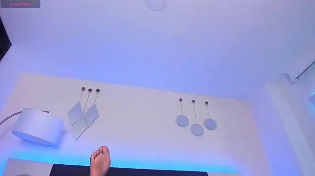 Sky_Loren Live XXX-Chat