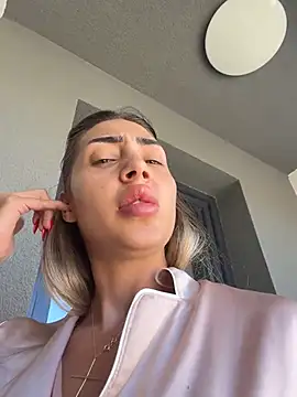 BonyBon29 Chat XXX live