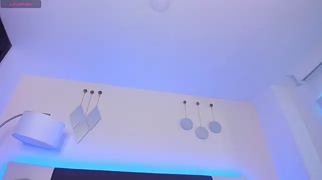 دردشة Sky_Loren الجنسية المباشرة