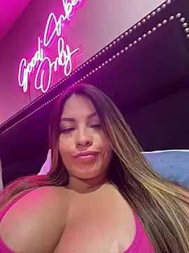دردشة sexyyykloee الجنسية المباشرة
