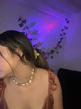 Sarisloves Live XXX-chat