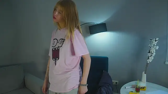 AthenaElsayedl's Live XXX Chat