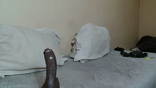 KinkyJXxX 现场XXX聊天