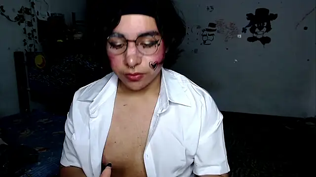 Tiff_-Styles Webcam show