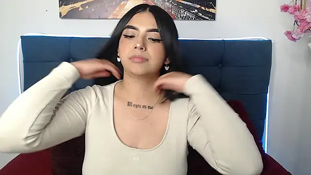 eva_six Adlı Modelin Canlı XXX Sohbeti