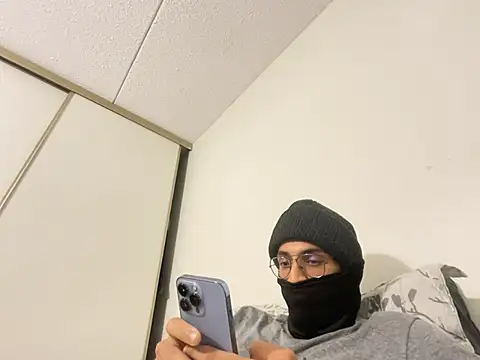 دردشة DeepGuy20 الجنسية المباشرة