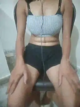 Its_Miss_Malika XXX чат на живо