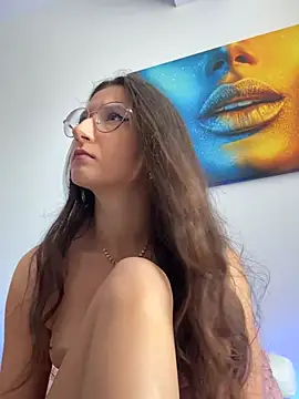 TheaMalekoo XXX чат на живо