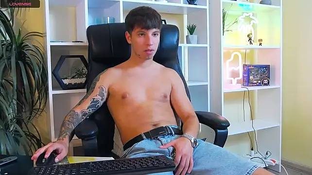 Chatroom XXX en direct de ThomasEdisonn