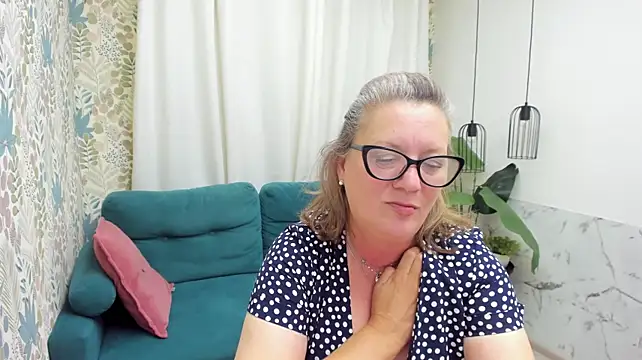 LeaPure Chat XXX live
