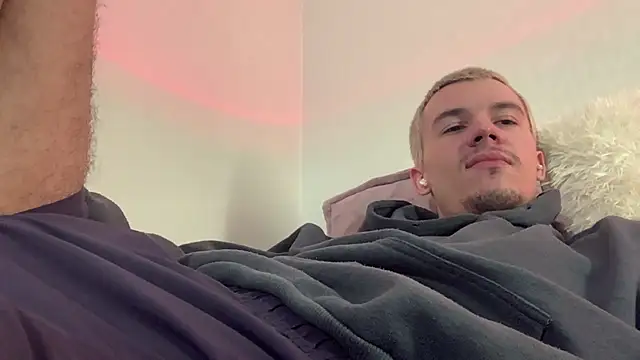 Онлайн чат XXX Jeremy1Scott